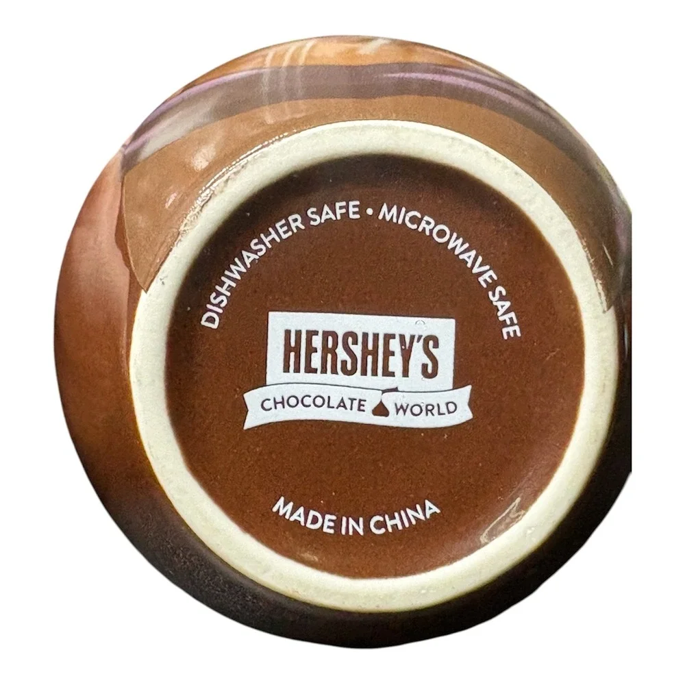Hershey's‎ Chocolate World Happy Chocolate Bar Coffee Mug Brown Coffee Cute